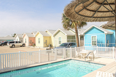 Lake House Pet-Friendly Condo w Pool, Private Patio, Washer & Dryer + Work Space!, , on Gulf of Mexico - Corpus Christi in Texas - Lakehouse Vacation Rental - Lake Home for rent on LakeHouseVacations.com