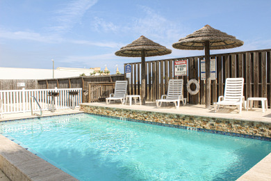 Lake House Pet-Friendly Condo w Pool, Private Patio, Washer & Dryer + Work Space!, , on Gulf of Mexico - Corpus Christi in Texas - Lakehouse Vacation Rental - Lake Home for rent on LakeHouseVacations.com