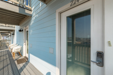 Lake House Renovated Condo Beachfront, Pool, Hot Tub, Near Packery Channel Fishing, , on Gulf of Mexico - Corpus Christi in Texas - Lakehouse Vacation Rental - Lake Home for rent on LakeHouseVacations.com
