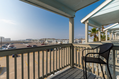 Lake House Renovated Condo Beachfront, Pool, Hot Tub, Near Packery Channel Fishing, , on Gulf of Mexico - Corpus Christi in Texas - Lakehouse Vacation Rental - Lake Home for rent on LakeHouseVacations.com