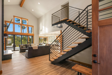 Lake House Luxurious Mountain Estate! Hot Tub WiFi Game Room and more!, , on Lake Cle Elum in Washington - Lakehouse Vacation Rental - Lake Home for rent on LakeHouseVacations.com