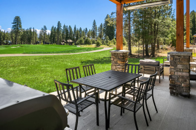 Lake House Luxurious Modern Mountain Estate! Hot Tub Gas Fire Pit Game Room & more!, , on Lake Cle Elum in Washington - Lakehouse Vacation Rental - Lake Home for rent on LakeHouseVacations.com