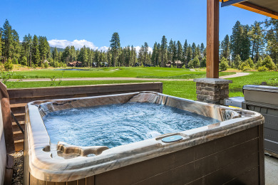 Lake House Luxurious Modern Mountain Estate! Hot Tub Gas Fire Pit Game Room & more!, , on Lake Cle Elum in Washington - Lakehouse Vacation Rental - Lake Home for rent on LakeHouseVacations.com