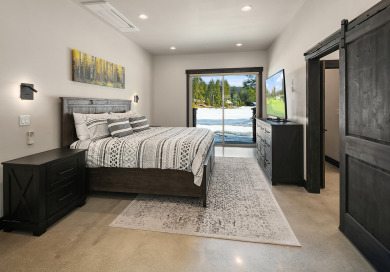 Lake House Luxurious Modern Mountain Estate! Hot Tub Gas Fire Pit Game Room & more!, , on Lake Cle Elum in Washington - Lakehouse Vacation Rental - Lake Home for rent on LakeHouseVacations.com