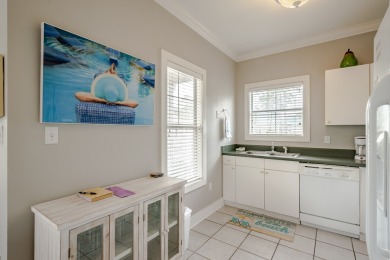 Lake House Vacation Oasis Resort Condo with Lush Pool & Tiki Bar for Ultimate Relaxation, , on Gulf of Mexico - Pensacola in Florida - Lakehouse Vacation Rental - Lake Home for rent on LakeHouseVacations.com