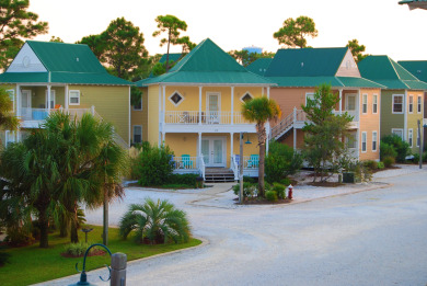 Lake House Tropical Haven Resort Condo Retreat with Oasis Pool and Poolside Tiki Bar, , on Gulf of Mexico - Pensacola in Florida - Lakehouse Vacation Rental - Lake Home for rent on LakeHouseVacations.com