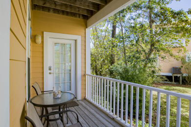 Lake House Tropical Haven Resort Condo Retreat with Oasis Pool and Poolside Tiki Bar, , on Gulf of Mexico - Pensacola in Florida - Lakehouse Vacation Rental - Lake Home for rent on LakeHouseVacations.com