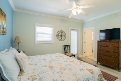 Lake House Tropical Haven Resort Condo Retreat with Oasis Pool and Poolside Tiki Bar, , on Gulf of Mexico - Pensacola in Florida - Lakehouse Vacation Rental - Lake Home for rent on LakeHouseVacations.com