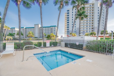 Lake House White Beaches! Grand Caribbean West Wants To Be Your Favorite Vacay Home. , , on Gulf of Mexico - Pensacola in Florida - Lakehouse Vacation Rental - Lake Home for rent on LakeHouseVacations.com