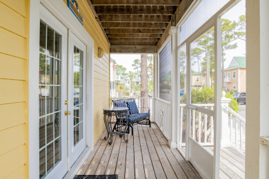 Lake House Resort Condo Offering Oasis Pool and Poolside Tiki Bar Experience, , on Gulf of Mexico - Pensacola in Florida - Lakehouse Vacation Rental - Lake Home for rent on LakeHouseVacations.com