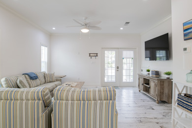 Lake House Coastal Elegance Condo with Serene Oasis Pool Close to White Sand Beaches, , on Gulf of Mexico - Pensacola in Florida - Lakehouse Vacation Rental - Lake Home for rent on LakeHouseVacations.com