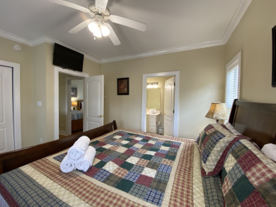 Lake House Tropical Getaway Condo Paradise with Spectacular Pool, Close to the Beach, , on Gulf of Mexico - Pensacola in Florida - Lakehouse Vacation Rental - Lake Home for rent on LakeHouseVacations.com