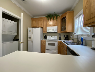 Lake House Tropical Getaway Condo Paradise with Spectacular Pool, Close to the Beach, , on Gulf of Mexico - Pensacola in Florida - Lakehouse Vacation Rental - Lake Home for rent on LakeHouseVacations.com