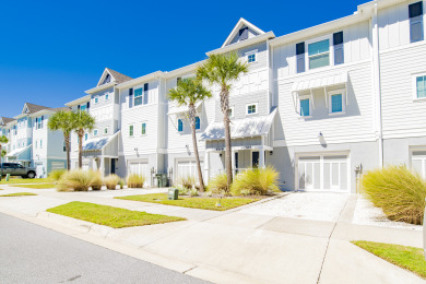 Lake House Embrace Paradise Beautiful Townhome Celebrates The Lost Key Lifestyle!, , on Gulf of Mexico - Pensacola in Florida - Lakehouse Vacation Rental - Lake Home for rent on LakeHouseVacations.com