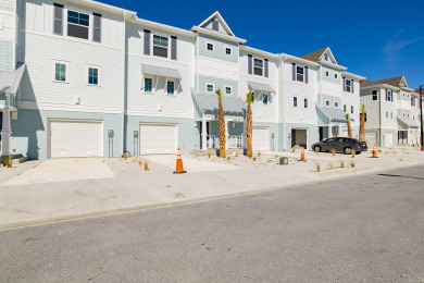 Lake House Your Dream Retreat Beautiful Townhome Offers The Lost Key Lifestyle!, , on Gulf of Mexico - Pensacola in Florida - Lakehouse Vacation Rental - Lake Home for rent on LakeHouseVacations.com
