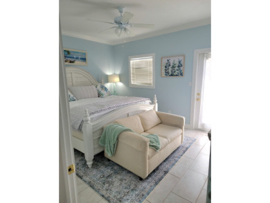 Lake House Island Retreat Resort Condo Offering Oasis Pool and Inviting Tiki Bar, , on Gulf of Mexico - Pensacola in Florida - Lakehouse Vacation Rental - Lake Home for rent on LakeHouseVacations.com