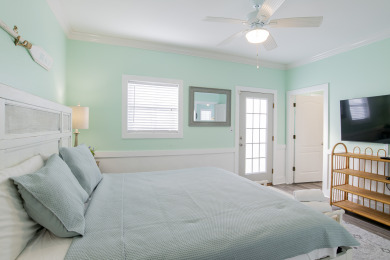 Lake House Coastal Sanctuary Resort Condo Featuring Oasis Pool and Vibrant Tiki Bar, , on Gulf of Mexico - Pensacola in Florida - Lakehouse Vacation Rental - Lake Home for rent on LakeHouseVacations.com