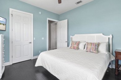 Lake House Upscale Vacation Home Within Walking Distance To Johnson Beach In Perdido Key, , on Gulf of Mexico - Pensacola in Florida - Lakehouse Vacation Rental - Lake Home for rent on LakeHouseVacations.com
