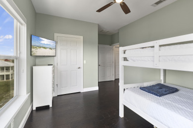 Lake House Upscale Vacation Home Within Walking Distance To Johnson Beach In Perdido Key, , on Gulf of Mexico - Pensacola in Florida - Lakehouse Vacation Rental - Lake Home for rent on LakeHouseVacations.com