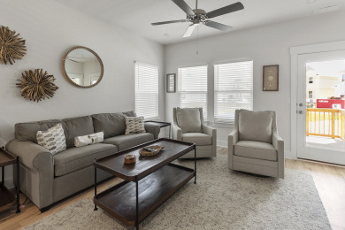 Lake House Bring The Whole Family And Friends, Too! White Beaches Are Waiting! , , on Gulf of Mexico - Pensacola in Florida - Lakehouse Vacation Rental - Lake Home for rent on LakeHouseVacations.com