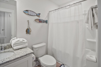 Lake House Bring The Whole Family And Friends, Too! White Beaches Are Waiting! , , on Gulf of Mexico - Pensacola in Florida - Lakehouse Vacation Rental - Lake Home for rent on LakeHouseVacations.com