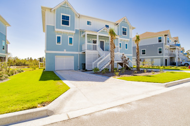 Lake House Coastal Elegance Beautiful Townhome Embodies The Lost Key Lifestyle!, , on Gulf of Mexico - Pensacola in Florida - Lakehouse Vacation Rental - Lake Home for rent on LakeHouseVacations.com