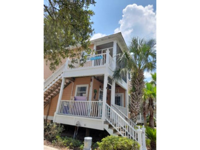 Lake House Dream Beach Retreat Beautiful Condo with a Spectacular Pool by the Seashore, , on Gulf of Mexico - Pensacola in Florida - Lakehouse Vacation Rental - Lake Home for rent on LakeHouseVacations.com