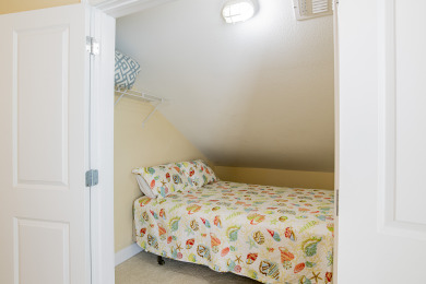 Lake House Your Perfect Getaway Banana Bay Resort's Home in the Heart of It All!, , on Gulf of Mexico - Pensacola in Florida - Lakehouse Vacation Rental - Lake Home for rent on LakeHouseVacations.com