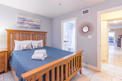 Lake House NEW LISTING! Turtle Cove At Dory Offers The Classic Beachfront Vacation ! , , on Gulf of Mexico - Pensacola in Florida - Lakehouse Vacation Rental - Lake Home for rent on LakeHouseVacations.com