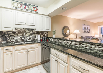 Lake House NEW LISTING! Turtle Cove At Dory Offers The Classic Beachfront Vacation ! , , on Gulf of Mexico - Pensacola in Florida - Lakehouse Vacation Rental - Lake Home for rent on LakeHouseVacations.com