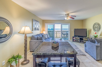 Lake House NEW LISTING! Turtle Cove At Dory Offers The Classic Beachfront Vacation ! , , on Gulf of Mexico - Pensacola in Florida - Lakehouse Vacation Rental - Lake Home for rent on LakeHouseVacations.com