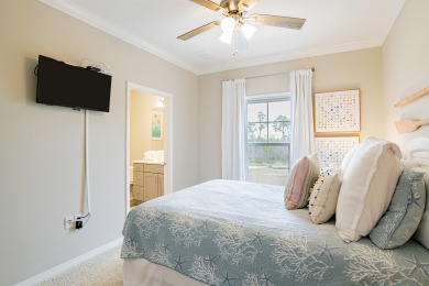 Lake House Unwind in Style Beautiful Townhome Embraces The Lost Key Lifestyle!, , on Gulf of Mexico - Pensacola in Florida - Lakehouse Vacation Rental - Lake Home for rent on LakeHouseVacations.com