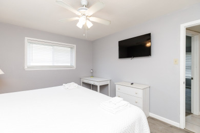 Lake House Beachside First-Floor Condo, Just Steps from the Sand & Pool, , on Gulf of Mexico - Corpus Christi in Texas - Lakehouse Vacation Rental - Lake Home for rent on LakeHouseVacations.com