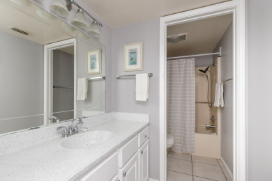 Lake House Beachside First-Floor Condo, Just Steps from the Sand & Pool, , on Gulf of Mexico - Corpus Christi in Texas - Lakehouse Vacation Rental - Lake Home for rent on LakeHouseVacations.com