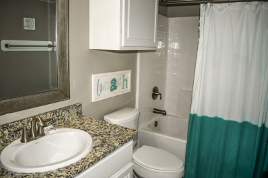 Lake House Cozy Dog-Friendly Vacation home w2 Heated Pools, Just Steps from the Beach, , on Gulf of Mexico - Corpus Christi in Texas - Lakehouse Vacation Rental - Lake Home for rent on LakeHouseVacations.com