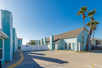 Lake House Pet-Friendly Waterfront Condo with Pool, Fishing Dock, , on Gulf of Mexico - Corpus Christi in Texas - Lakehouse Vacation Rental - Lake Home for rent on LakeHouseVacations.com
