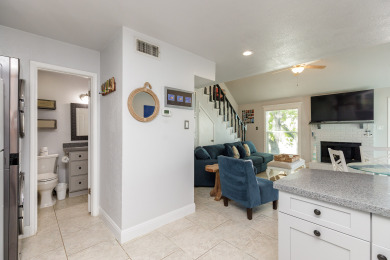 Lake House Pet-Friendly Waterfront Condo with Pool, Fishing Dock, , on Gulf of Mexico - Corpus Christi in Texas - Lakehouse Vacation Rental - Lake Home for rent on LakeHouseVacations.com