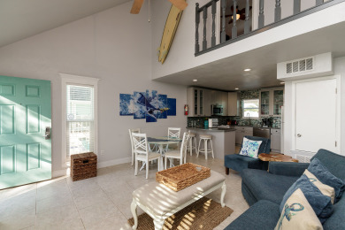 Lake House Pet-Friendly Waterfront Condo with Pool, Fishing Dock, , on Gulf of Mexico - Corpus Christi in Texas - Lakehouse Vacation Rental - Lake Home for rent on LakeHouseVacations.com