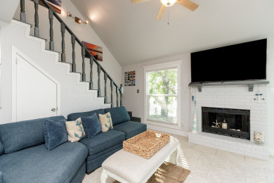 Lake House Pet-Friendly Waterfront Condo with Pool, Fishing Dock, , on Gulf of Mexico - Corpus Christi in Texas - Lakehouse Vacation Rental - Lake Home for rent on LakeHouseVacations.com