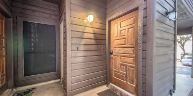 Lake House Across from Schlitterbahn! Walk to Downtown New Braunfels!, , on Comal River - New Braunfels in Texas - Lakehouse Vacation Rental - Lake Home for rent on LakeHouseVacations.com