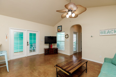 Lake House Pet-Friendly Retreat wa Private Patio, Tropical Pool, & in a Great Location!, , on Gulf of Mexico - Corpus Christi in Texas - Lakehouse Vacation Rental - Lake Home for rent on LakeHouseVacations.com