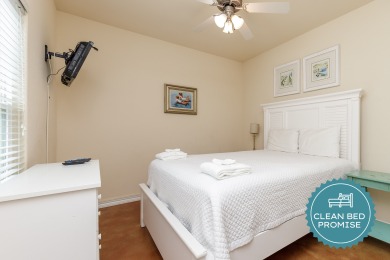 Lake House Pet-Friendly Retreat wa Private Patio, Tropical Pool, & in a Great Location!, , on Gulf of Mexico - Corpus Christi in Texas - Lakehouse Vacation Rental - Lake Home for rent on LakeHouseVacations.com