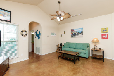 Lake House Pet-Friendly Retreat wa Private Patio, Tropical Pool, & in a Great Location!, , on Gulf of Mexico - Corpus Christi in Texas - Lakehouse Vacation Rental - Lake Home for rent on LakeHouseVacations.com