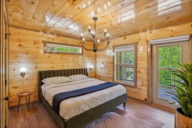 Lake House Your Smoky Mountain Vacation Just Got a Little Closer to Paradise!, , on Douglas Lake in Tennessee - Lakehouse Vacation Rental - Lake Home for rent on LakeHouseVacations.com