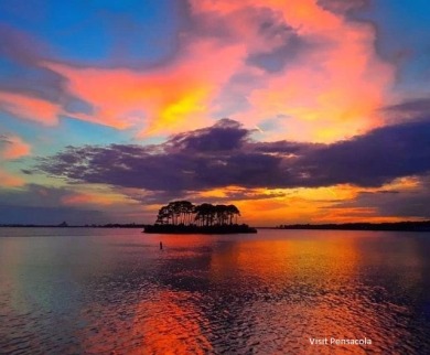 Lake House Beautiful Townhome Condo Totally Embraces The Lost Key Lifestyle! Free Golf! , , on Gulf of Mexico - Pensacola in Florida - Lakehouse Vacation Rental - Lake Home for rent on LakeHouseVacations.com
