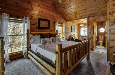 Lake House Jackson's Starry Nite Sky Reach for the Stars in the Smokies!, , on Douglas Lake in Tennessee - Lakehouse Vacation Rental - Lake Home for rent on LakeHouseVacations.com