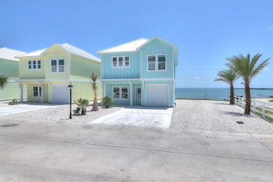 Lake House Fulton Breeze! Waterfront, Pool, Private Hottub, Walk to Restaurants and Pier, , on Gulf of Mexico - Aransas Bay in Texas - Lakehouse Vacation Rental - Lake Home for rent on LakeHouseVacations.com