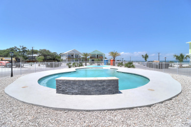 Lake House Fulton Breeze! Waterfront, Pool, Private Hottub, Walk to Restaurants and Pier, , on Gulf of Mexico - Aransas Bay in Texas - Lakehouse Vacation Rental - Lake Home for rent on LakeHouseVacations.com