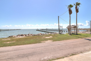 Lake House Historic waterfront home with amazing Aransas Bay views! 200 ft pier access!, , on Gulf of Mexico - Aransas Bay in Texas - Lakehouse Vacation Rental - Lake Home for rent on LakeHouseVacations.com