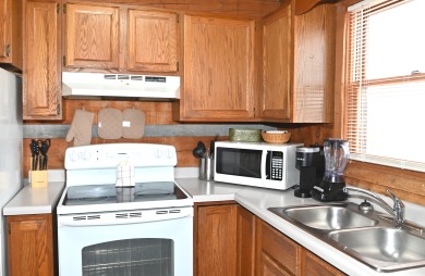 Lake House Paradise Your Smoky Mountain Slice of Heaven, Just Minutes from Gatlinburg!, , on West Prong Little Pigeon River - Gatlinburg in Tennessee - Lakehouse Vacation Rental - Lake Home for rent on LakeHouseVacations.com